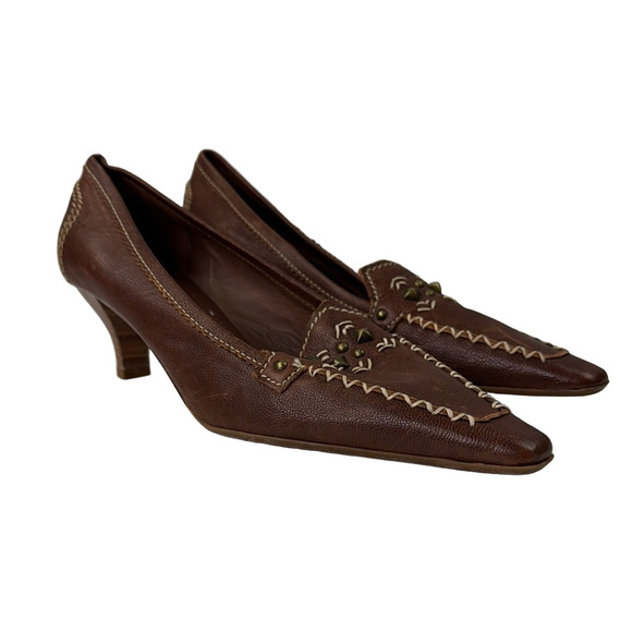Vintage NWT Arnold Churgin Brown Leather Kitten Heel Loafers - Picture 1 of 12